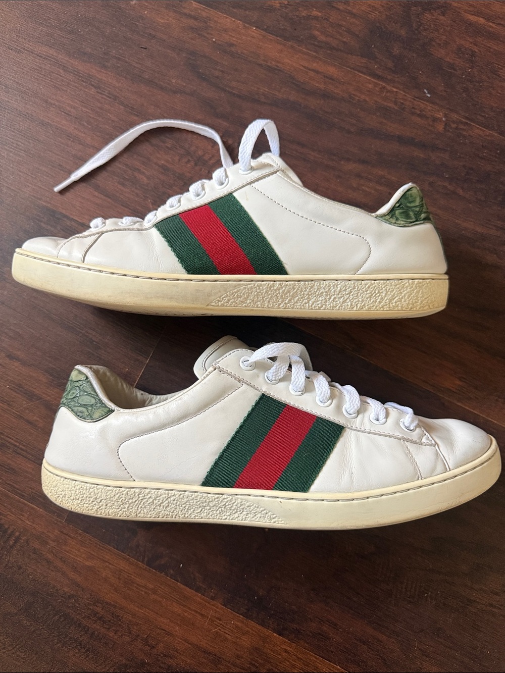 Gucci ACE White Leather Sneakers with Green and Red Web Stripe - Picture 3 of 10